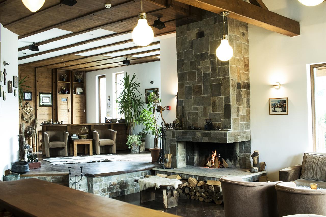 Boutique Hotel The White Pine Samokov Exteriör bild