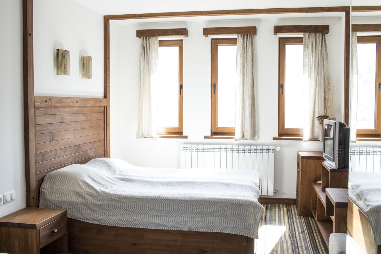 Boutique Hotel The White Pine Samokov Exteriör bild