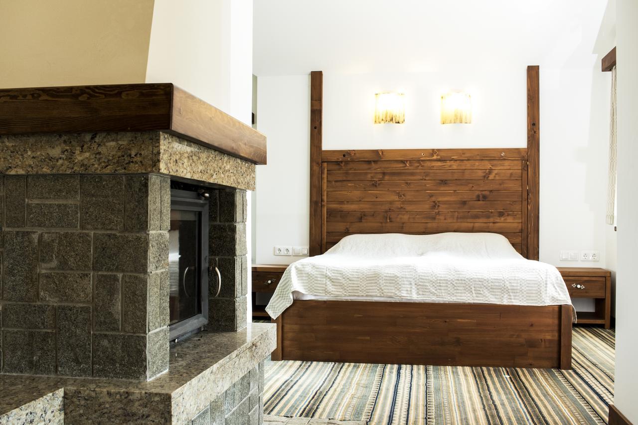 Boutique Hotel The White Pine Samokov Exteriör bild