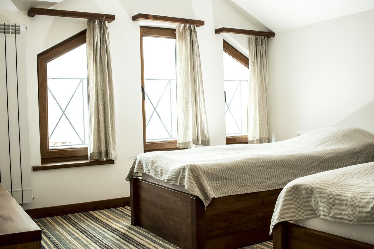 Boutique Hotel The White Pine Samokov Exteriör bild
