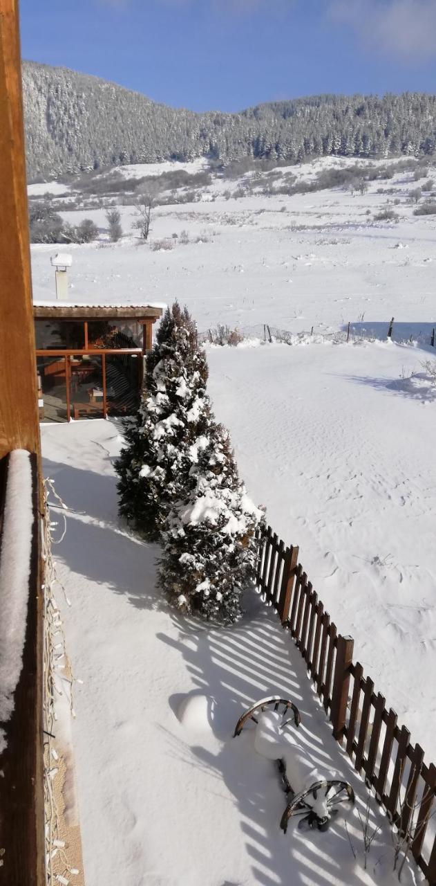 Boutique Hotel The White Pine Samokov Exteriör bild